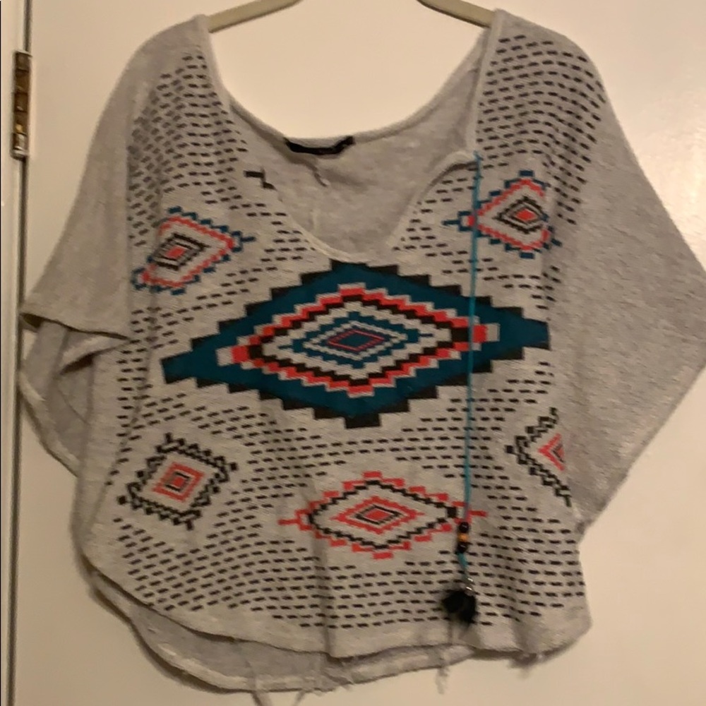Lightweight pullover sweater or shirt